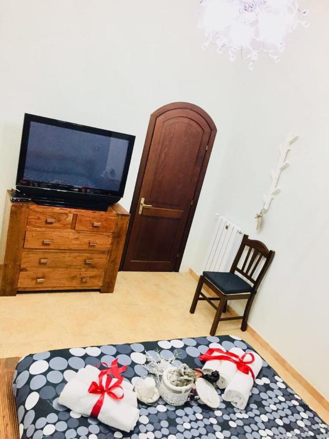 Il Mandarino Bed and Breakfast Decimomannu Exteriör bild